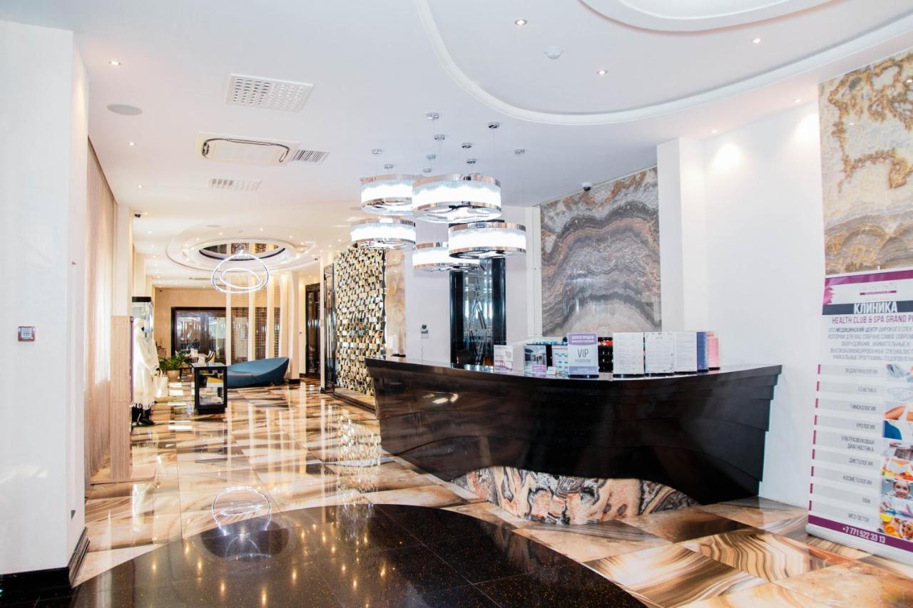 Boutique Hotel Health Club&Spa Grand Prix Астана Екстериор снимка